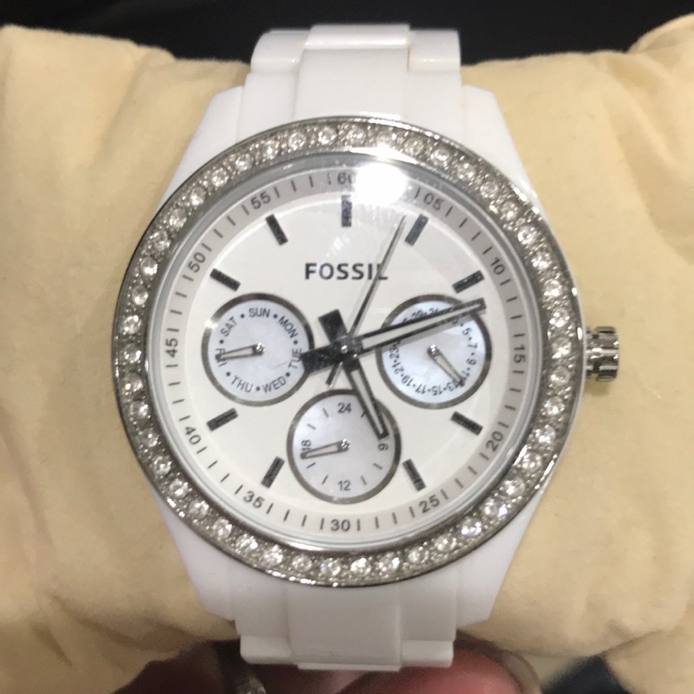 Fossil watch- white plastic with jewels